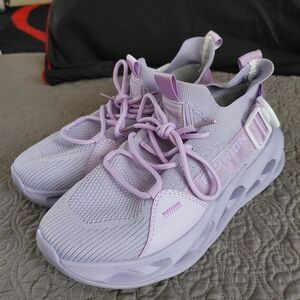 Women's Stylish Shoes in Lavender